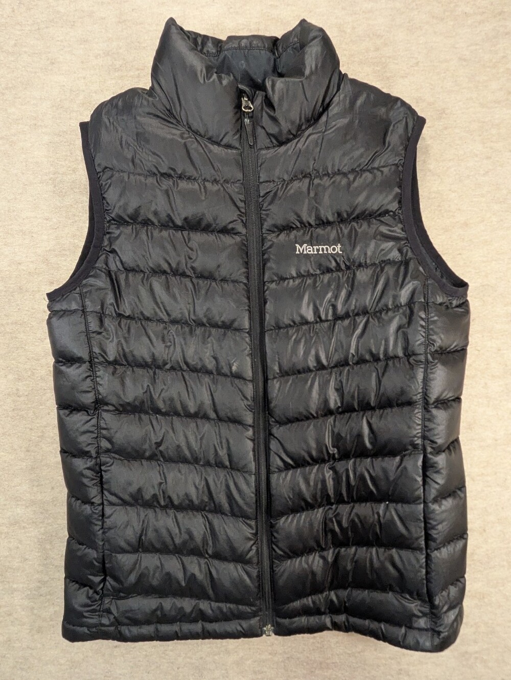 Marmot Women's Black Quilted Puffer Vest Goose Down Ambition Active Wear Medium